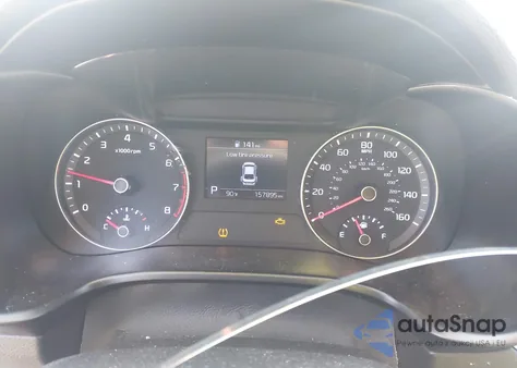 2019 Kia Forte Lxs z USA, uszkodzony, nr VIN 3KPF24AD9KE128969